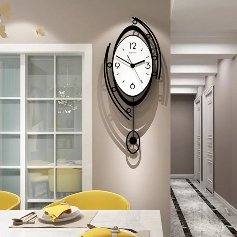 Wanduhr im Retro-Stil – Perfekt für Liebhaber klassischer Musik & Deko