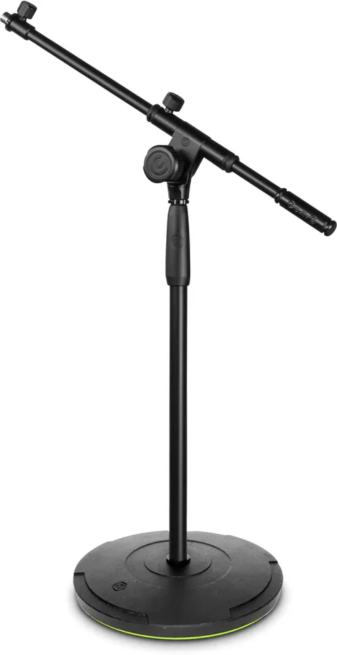 Gravity TMS 2222 - Touring Mikrofonständer kurz mit Tellerfuß und 2-Punkt Ausziehgalgen