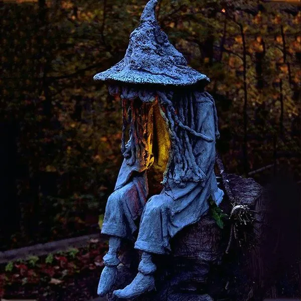 Mystic Witch™ - Solarbetriebene Statue Licht