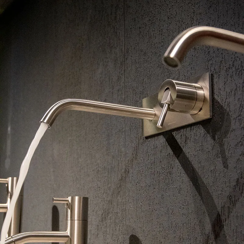 Einhebel-Waschtischmischer für die Wandmontage Ayati antoniolupi