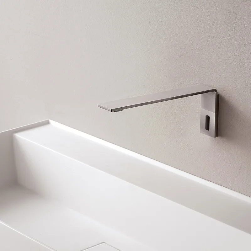 Batteriebetriebener elektronischer Wandmischer 5mm Treemme