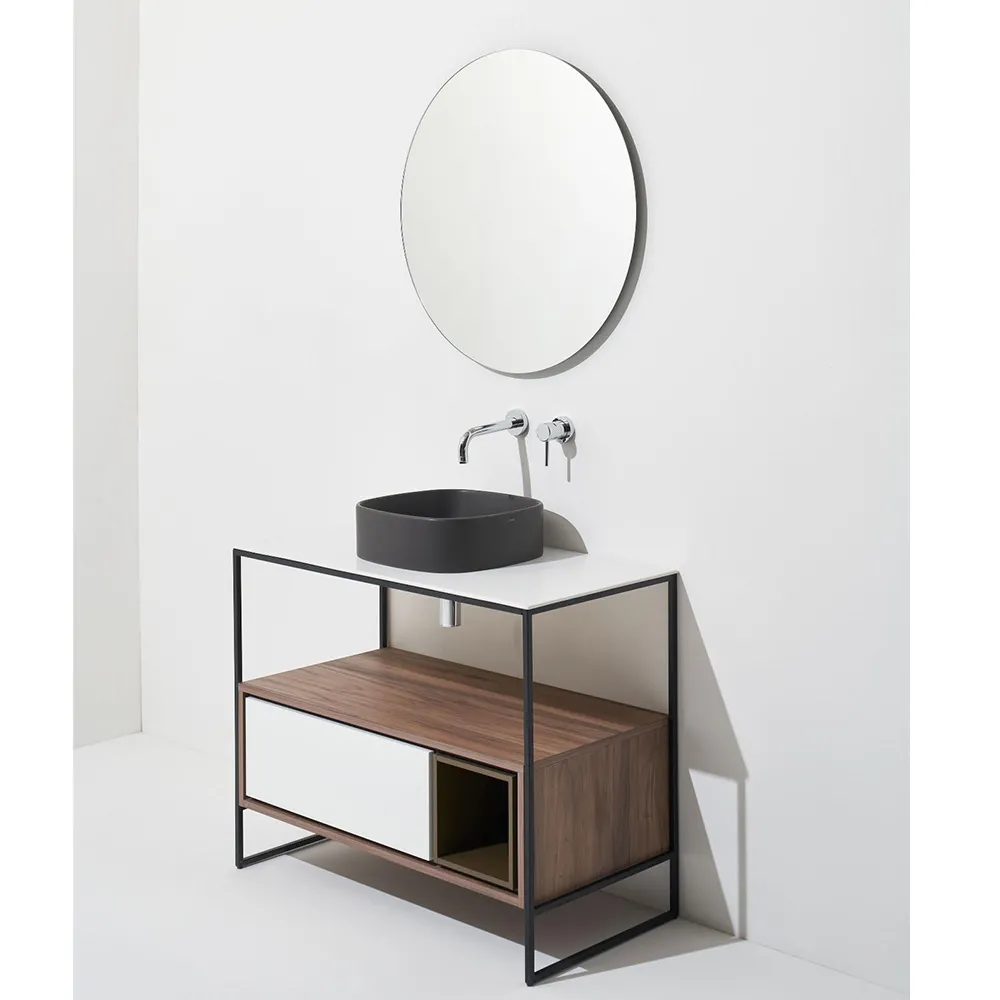 Quadratisches Waschbecken mit Struktur ForiùSimas